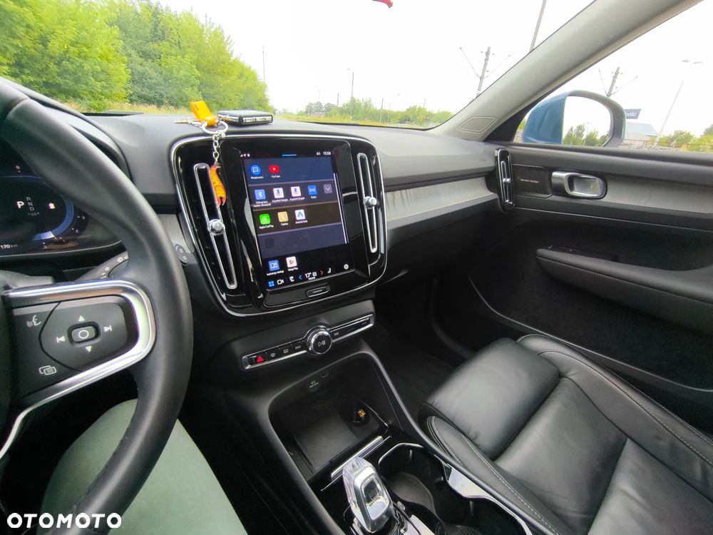 Volvo XC 40 B5 B AWD Inscription - 39