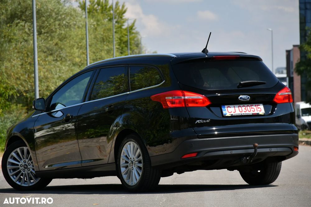Ford Focus 1.5 EcoBlue Start-Stopp-System TITANIUM DESIGN - 24