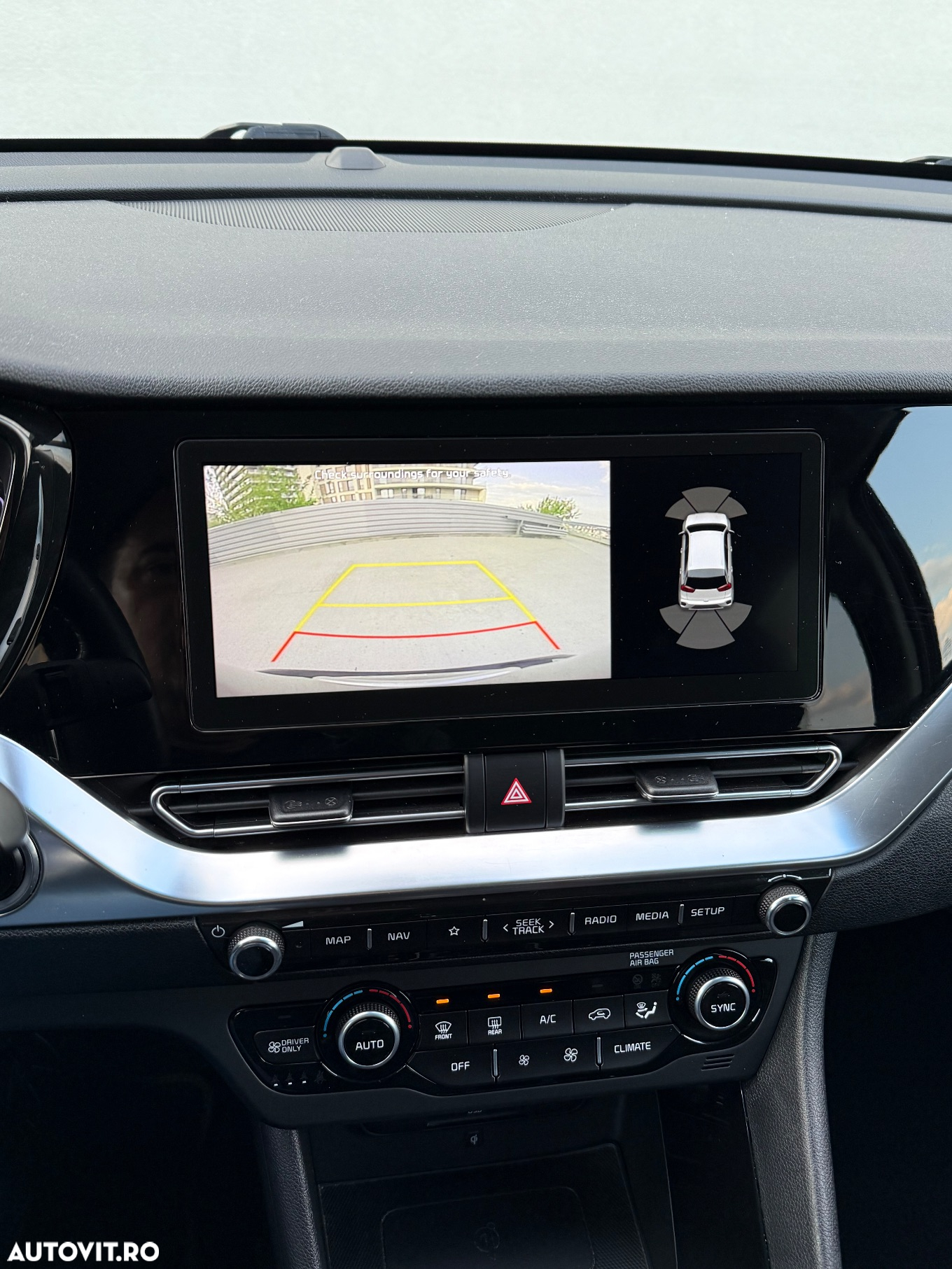 Kia Niro 1.6 GDI 2WD Aut. Spirit - 13