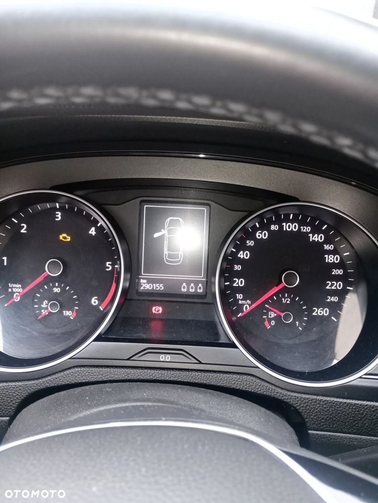 Volkswagen Passat 1.6 TDI BMT Trendline - 7