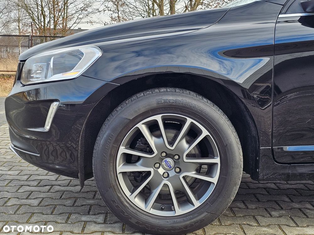 Volvo XC 60 D4 Momentum - 19