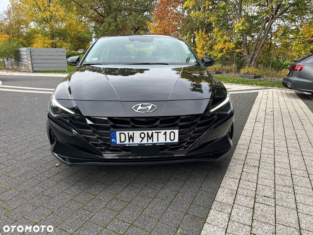 Hyundai Elantra - 20