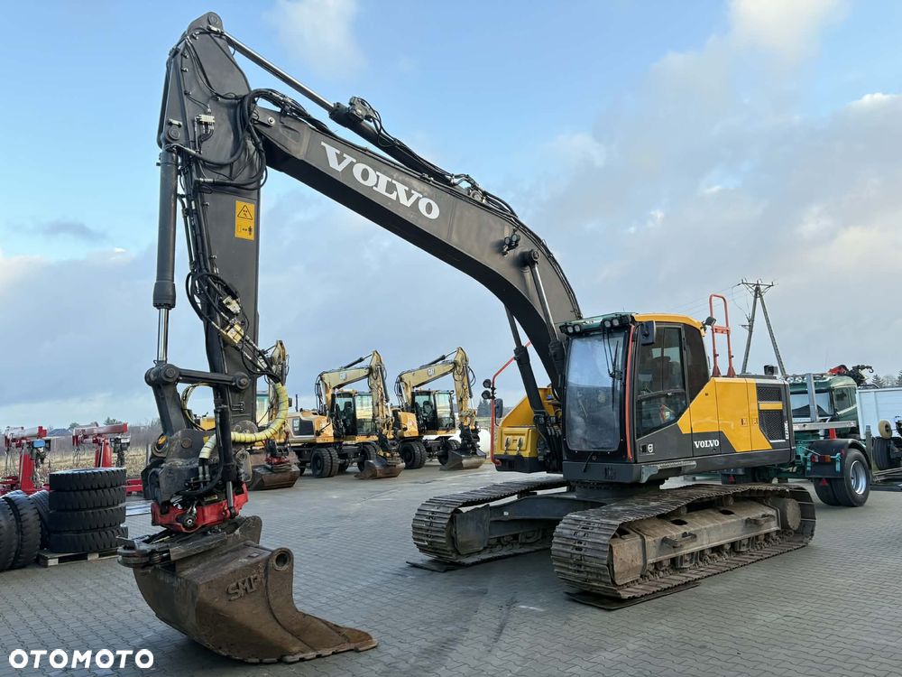 Volvo EC220EL ROTOTILT SZCZYPCE 3 ŁYŻKI 25 TON - 4