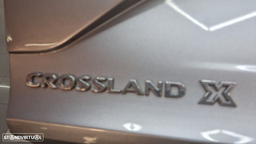 Opel Crossland X 1.2 120 Anos - 22