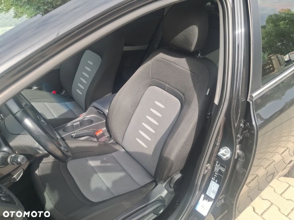 Kia Ceed 1.6 CRDi XL - 14