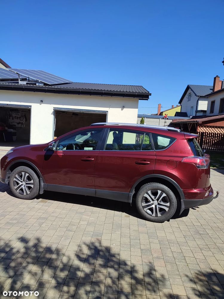 Toyota RAV4 2.0 D-4D Active 4x2 - 4