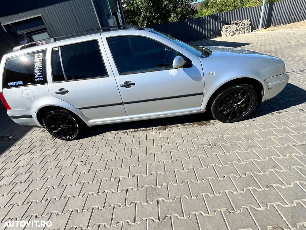 Volkswagen Golf 1.9TDI Highline - 4