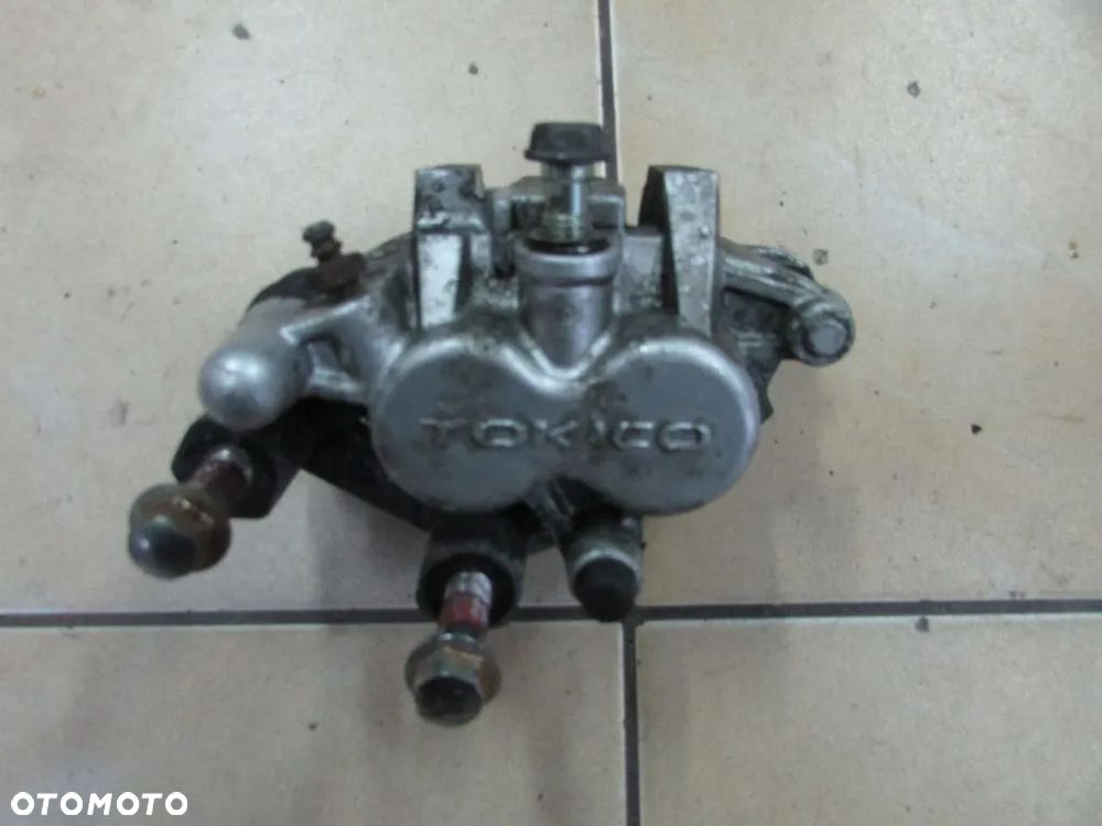 Kawasaki VN800 Drifter vulcan zacisk hamulcowy przód