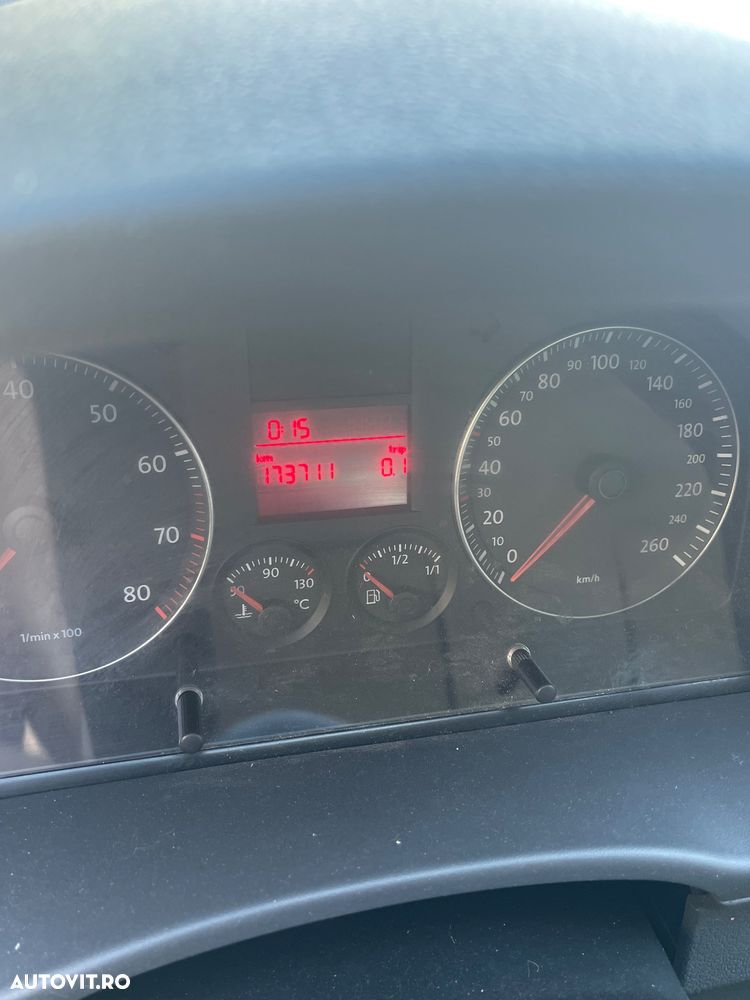 Volkswagen Caddy 1.6 Life (5-Si.) - 9