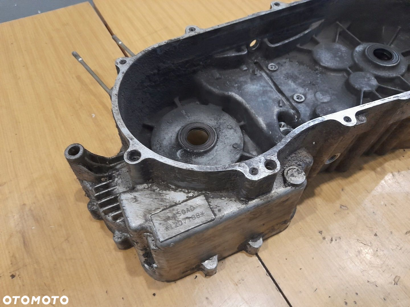 KYMCO KXR MXU 250 KARTERY BLOK SILNIKA KPL X2 - 12