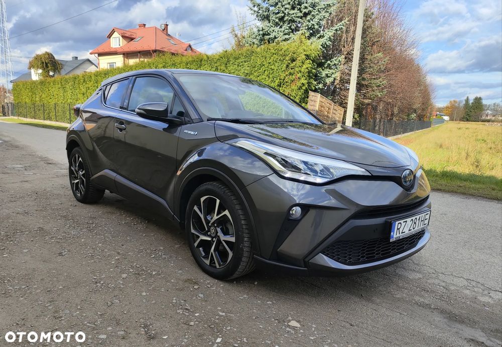 Toyota C-HR Hybrid Club - 2