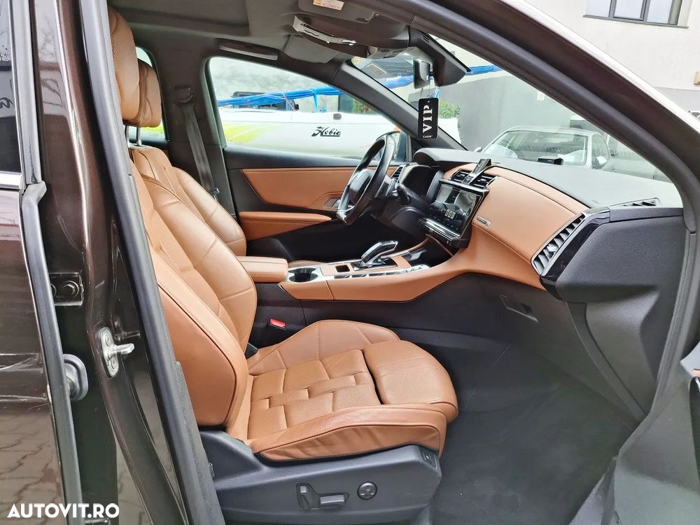 DS Automobiles DS 7 Crossback - 15