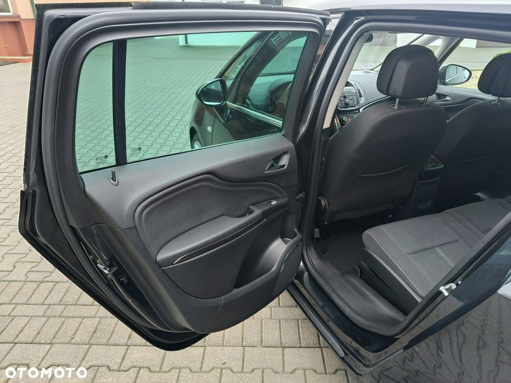 Opel Zafira - 18