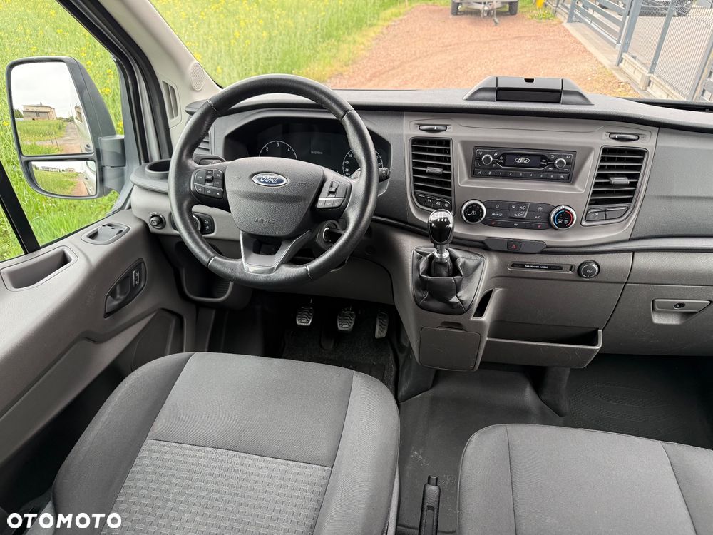 Ford Transit - 11