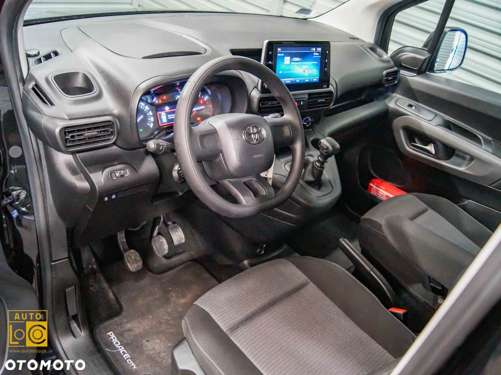 Toyota Proace City Verso Long 1.5 D-4D Family - 19