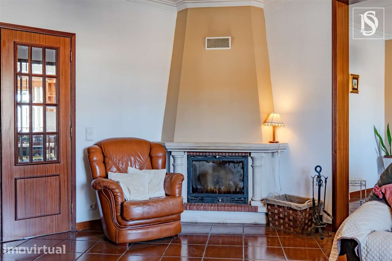 Apartamento T4 c/ Garagem - Grande imagem: 5/39