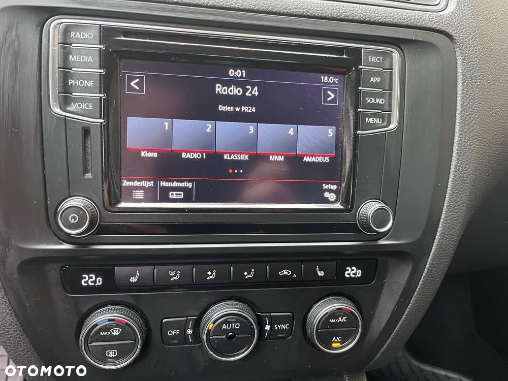 Volkswagen Jetta 1.4 TSI BMT Comfortline - 31
