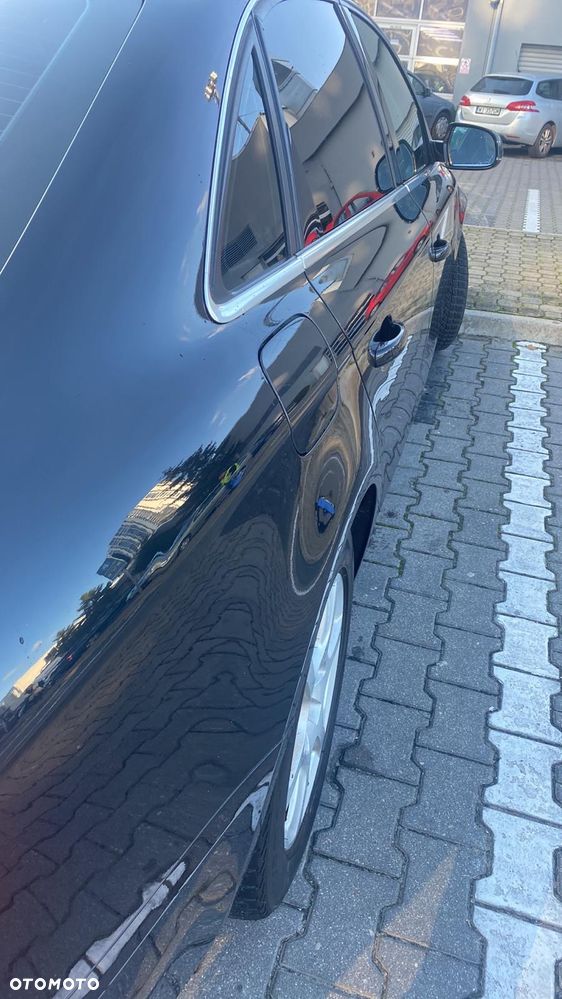 Audi A4 Limousine - 16