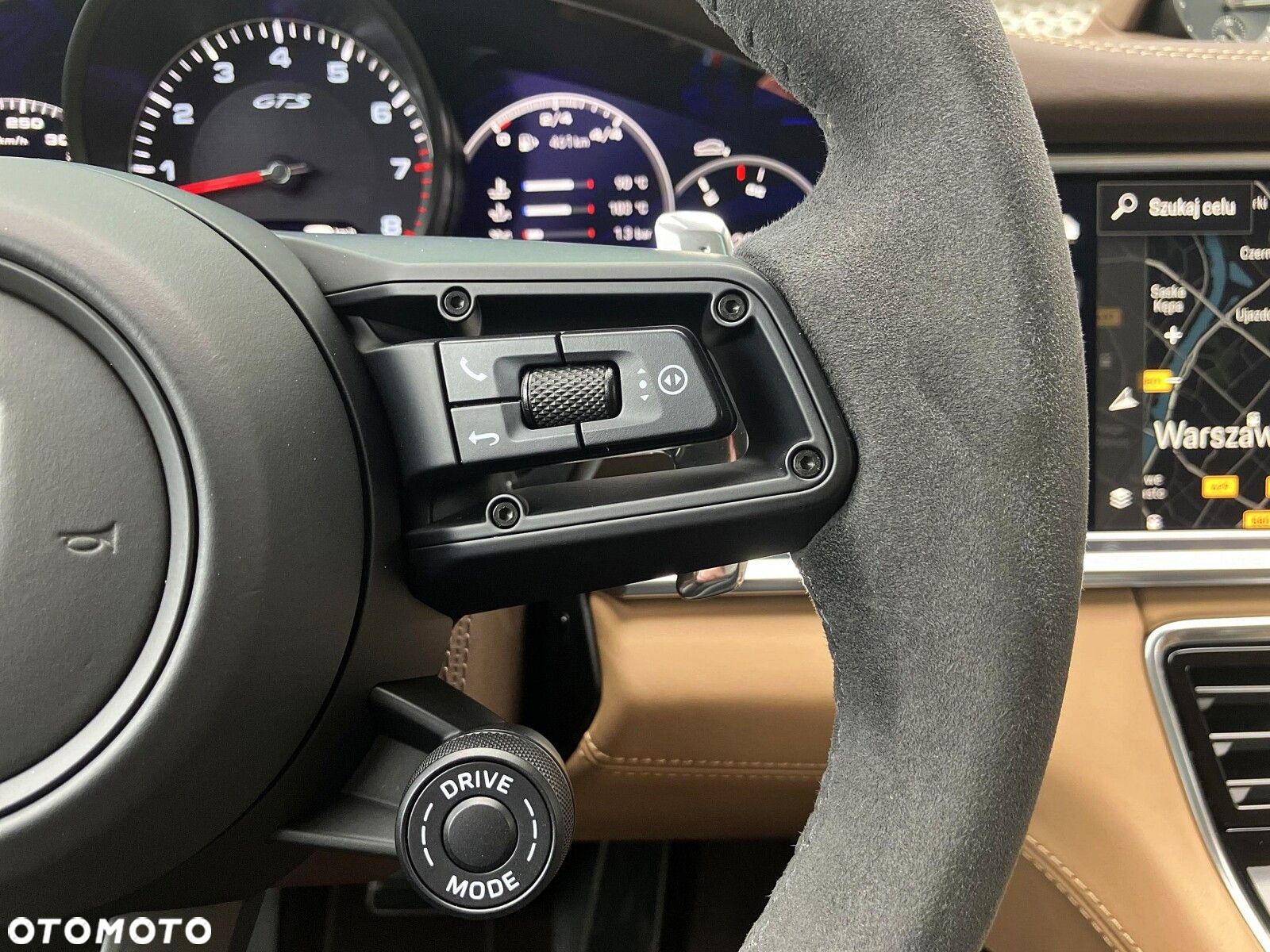 Porsche Panamera - 25