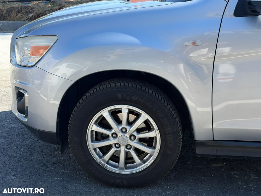 Mitsubishi ASX - 3