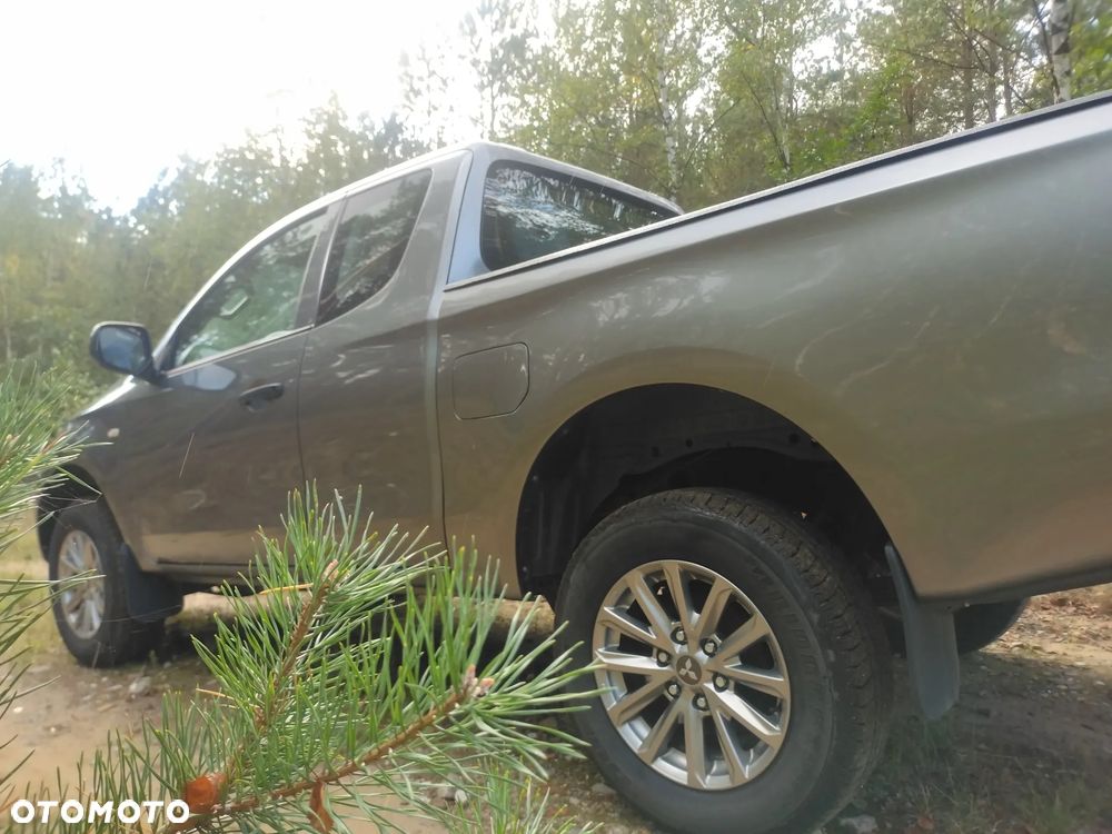 Mitsubishi L200 2.4 d CC Invite - 14