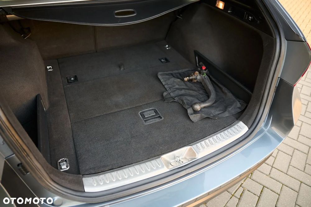 Hyundai i40 1.7 CRDi Premium DCT - 17