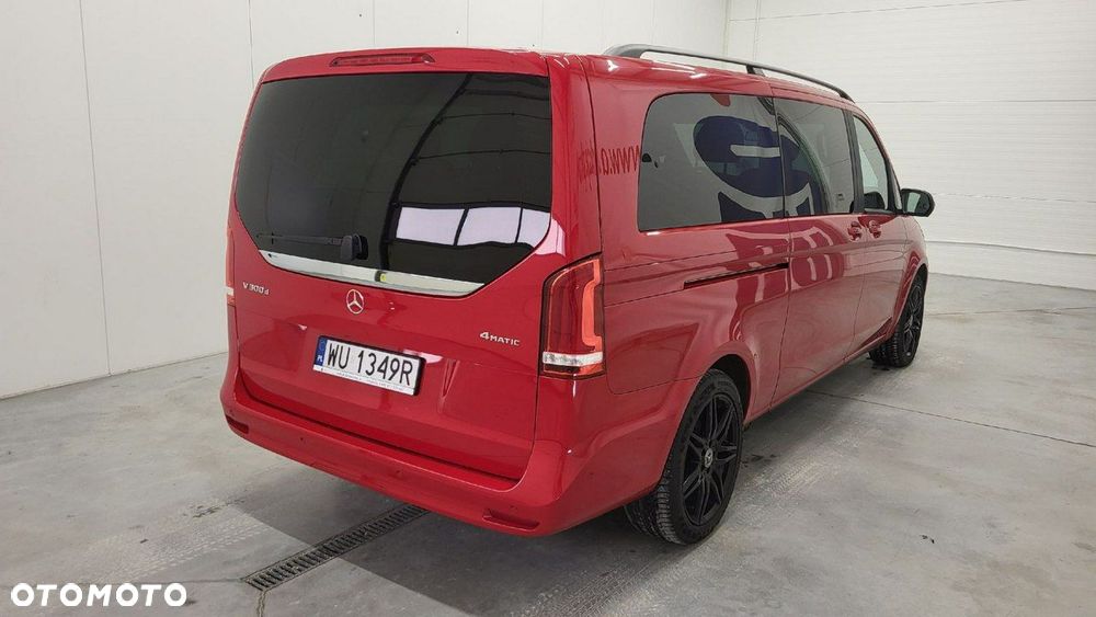 Mercedes-Benz Klasa V - 5