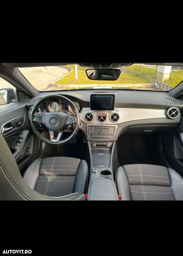 Mercedes-Benz CLA 200 7G-DCT - 13