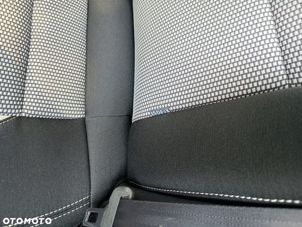 Kia Ceed 1.6 CRDi Business Line - 22