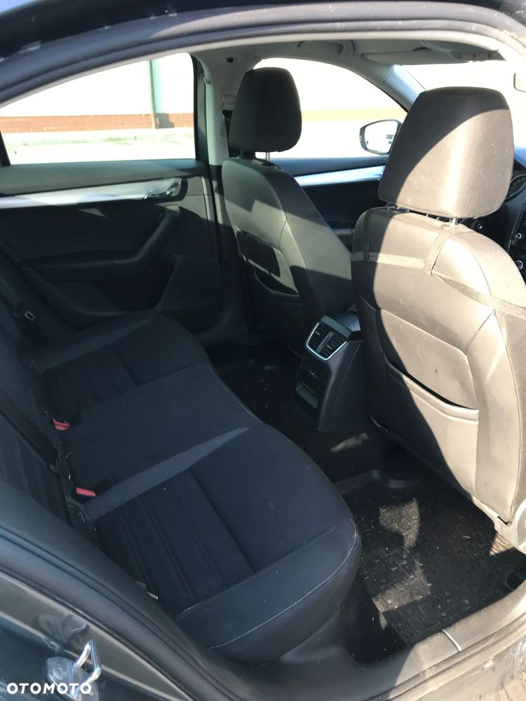 Skoda Octavia 1.6 TDI Ambition - 12