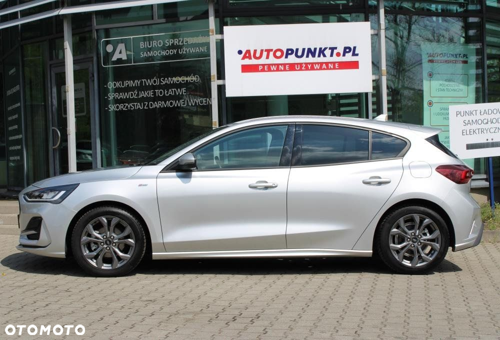 Ford Focus - 8