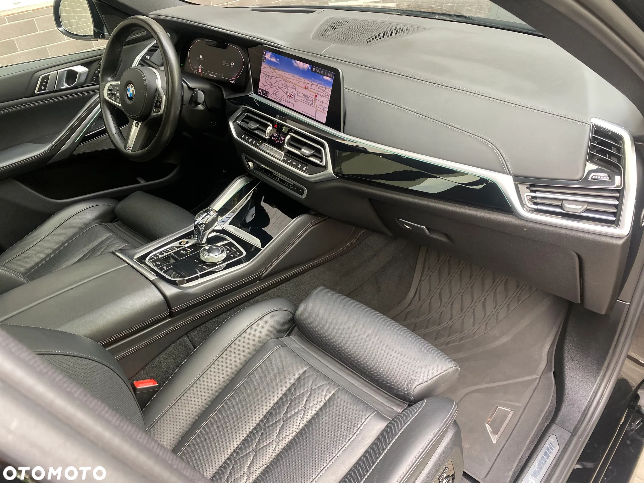 BMW X6M - 27
