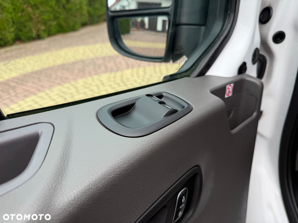 Ford Transit - 22
