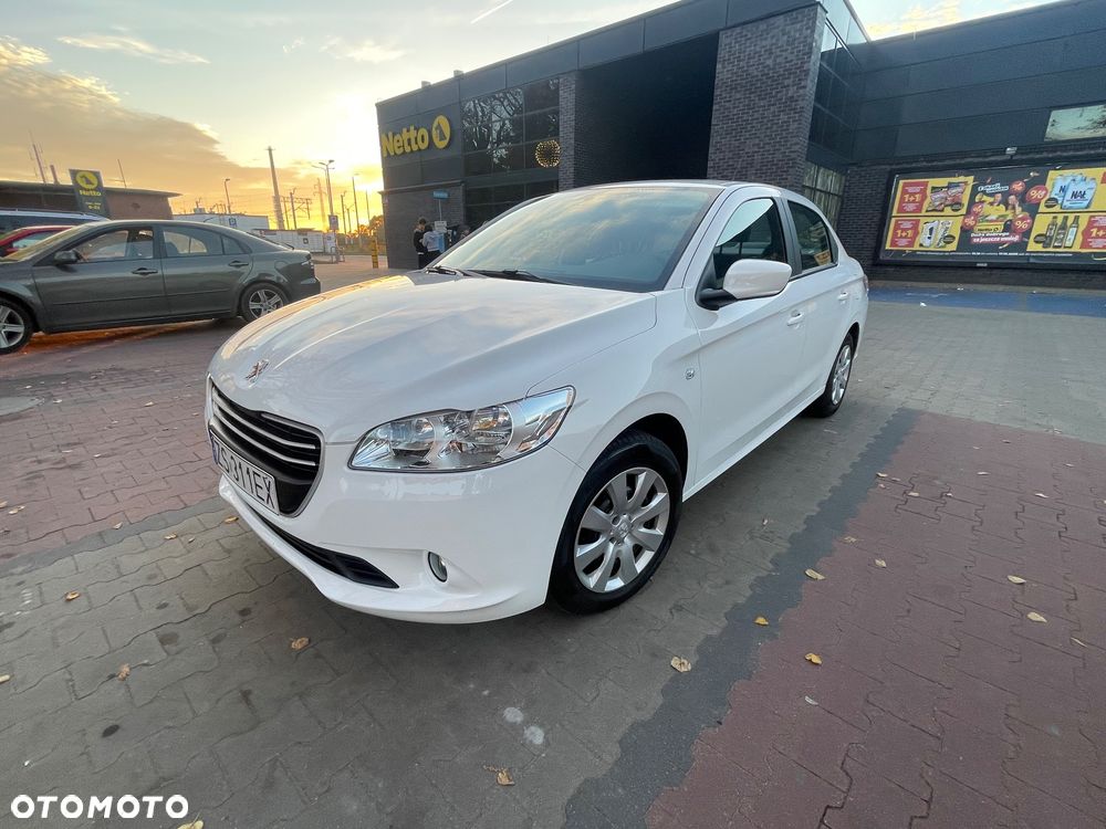Peugeot 301