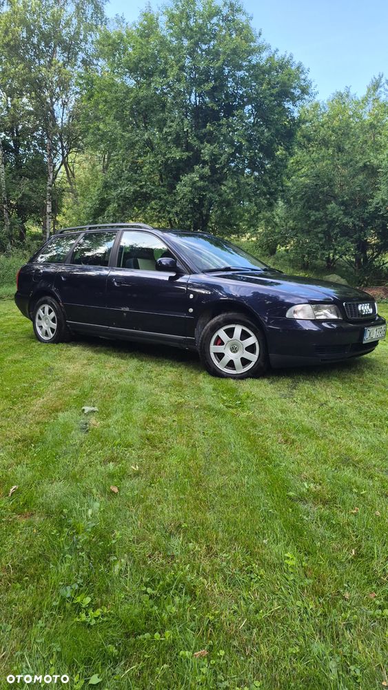 Audi A4 Avant 2.6 - 1