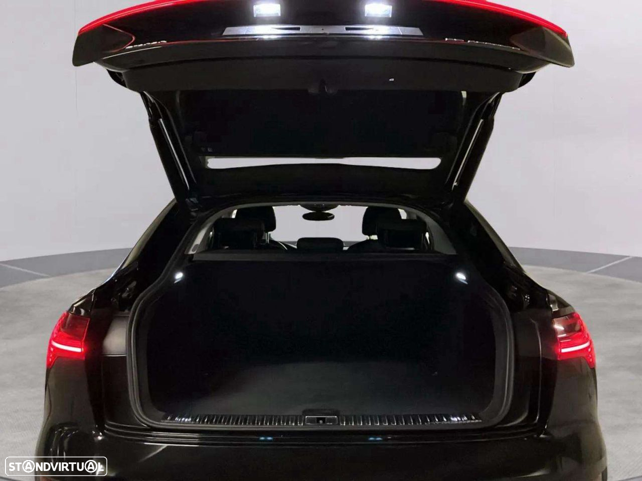 Audi e-tron 55 quattro - 15