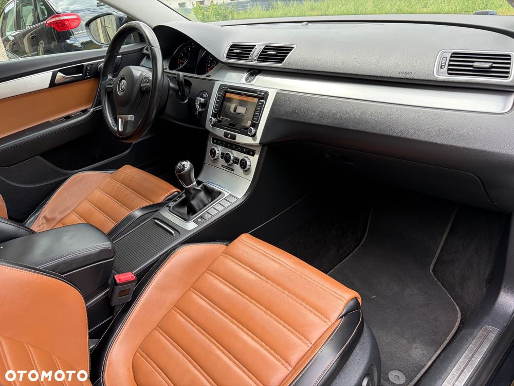Volkswagen Passat 1.4 TSI R-Line - 4