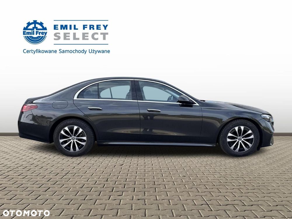 Mercedes-Benz Klasa E - 6
