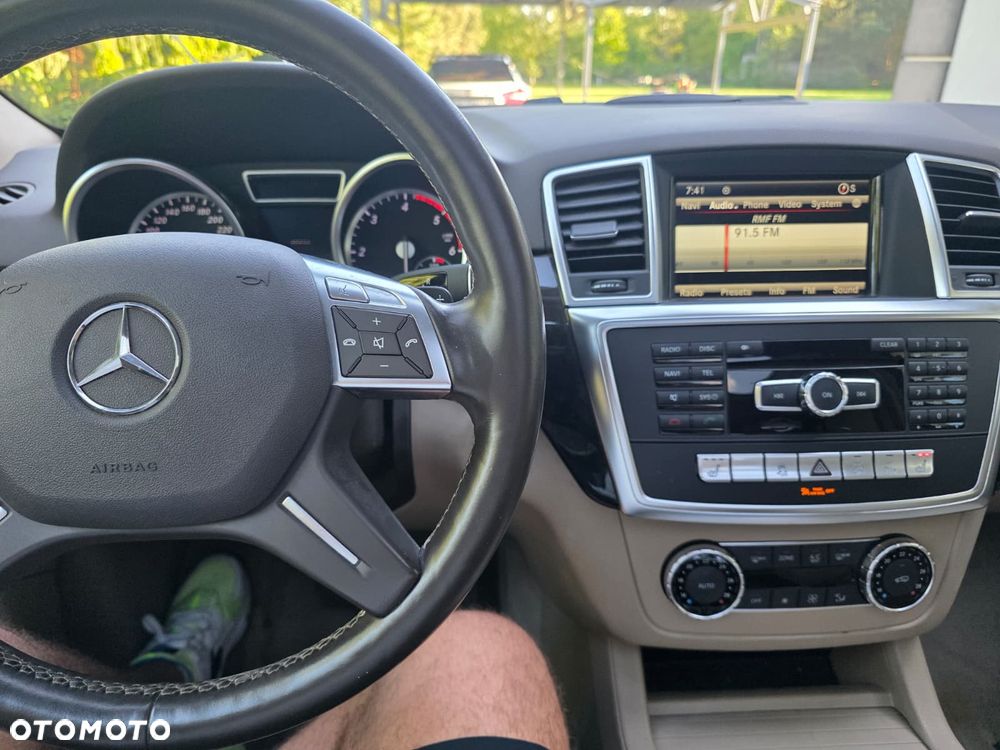 Mercedes-Benz ML 350 BlueTEC 4MATIC 7G-TRONIC - 8