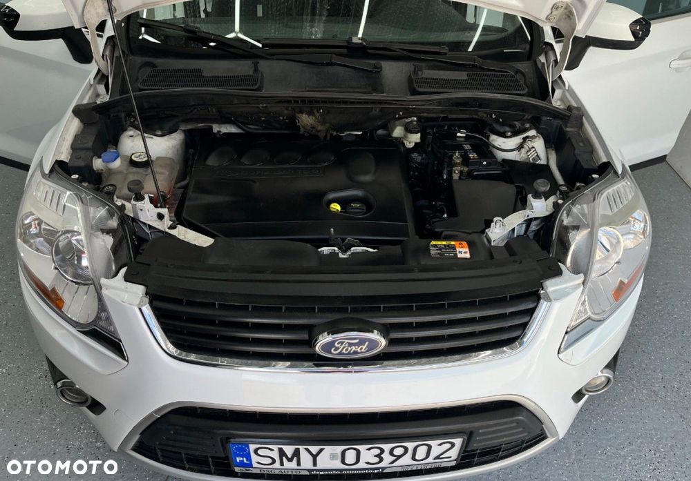 Ford Kuga - 34