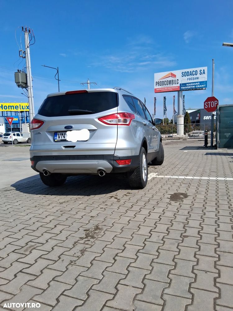 Ford Kuga 2.0 TDCi 2WD Titanium - 14