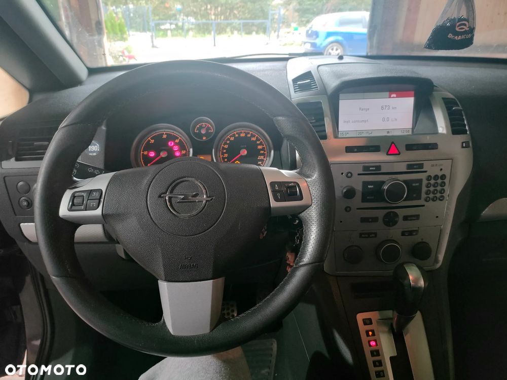 Opel Zafira 1.9 CDTI Sport ActiveSelect - 9