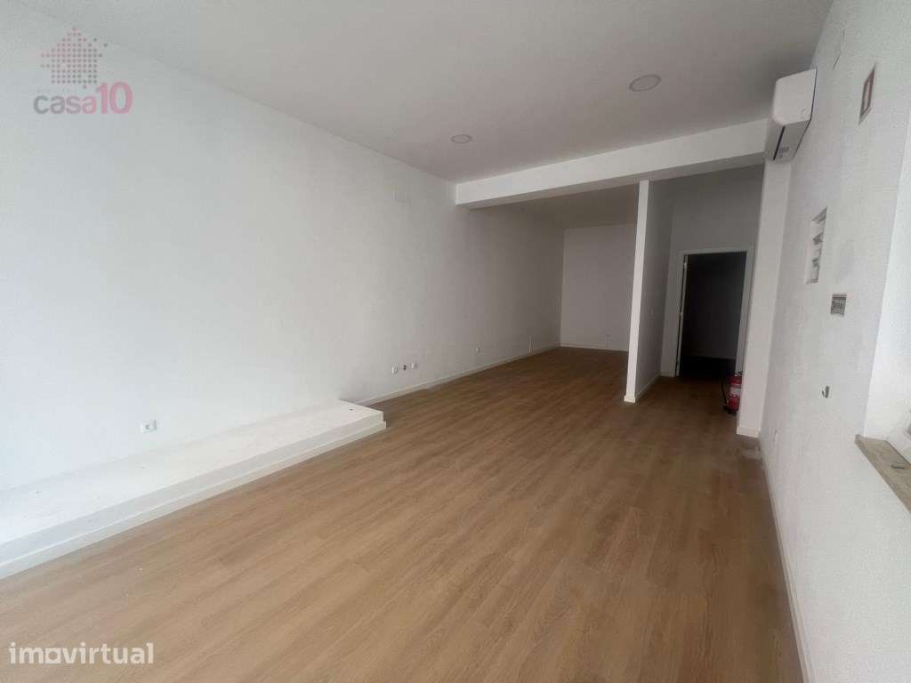 Espaço comercial para arrendar no centro de Alcochete - Grande imagem: 2/6