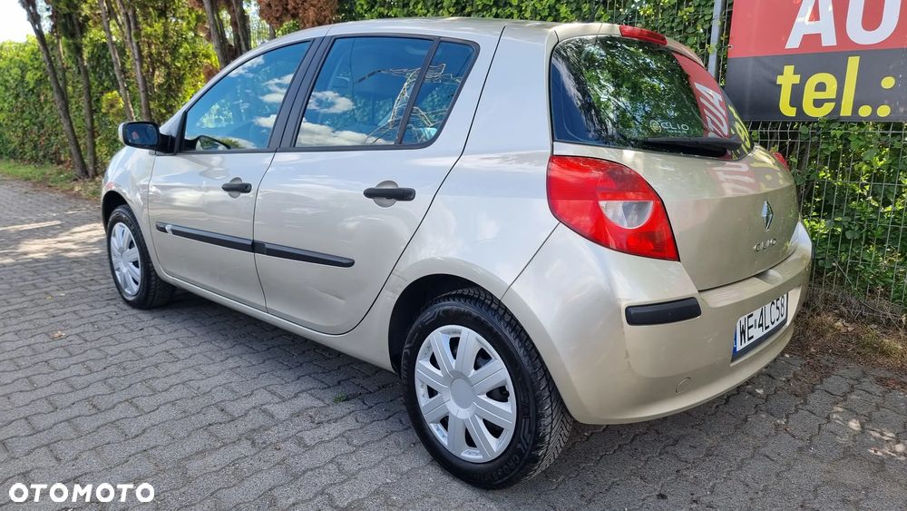Renault Clio 1.5 dCi Extreme - 21