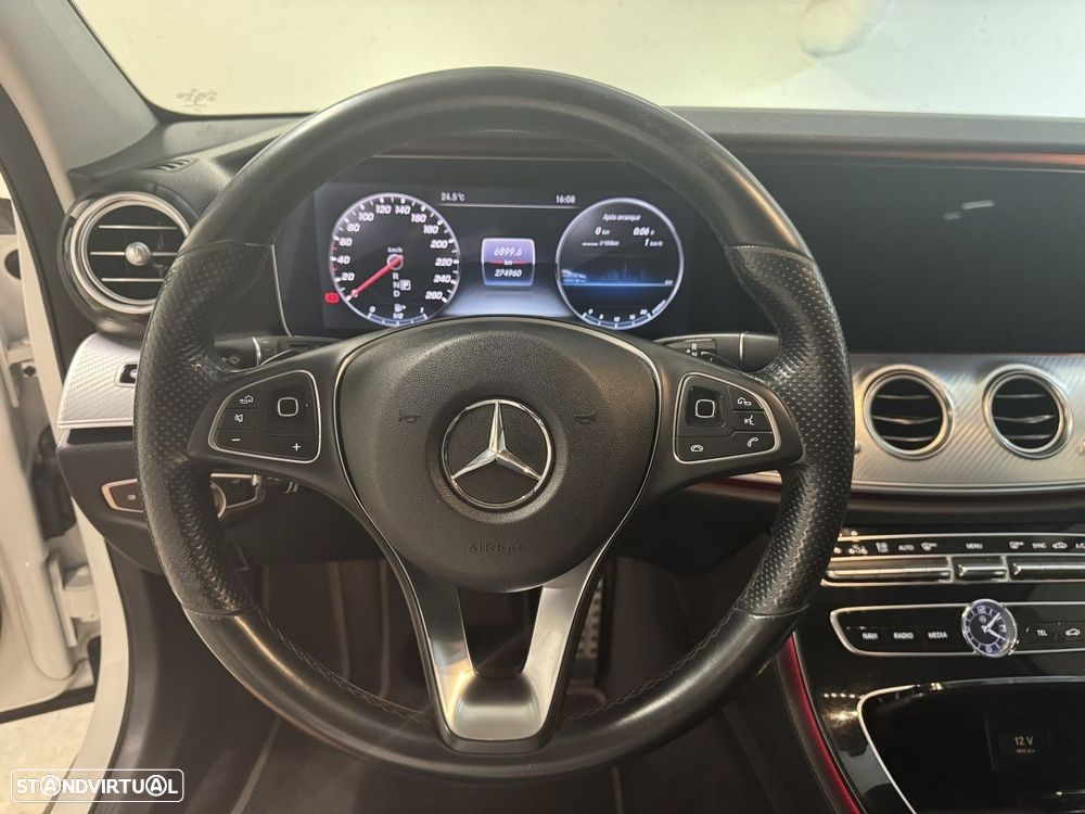 Mercedes-Benz E 220 d 4-Matic All Terrain Avantgarde + — fotografia 15