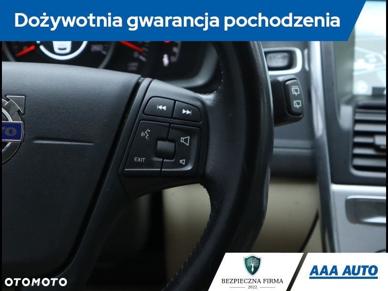 Volvo XC 60 - 22