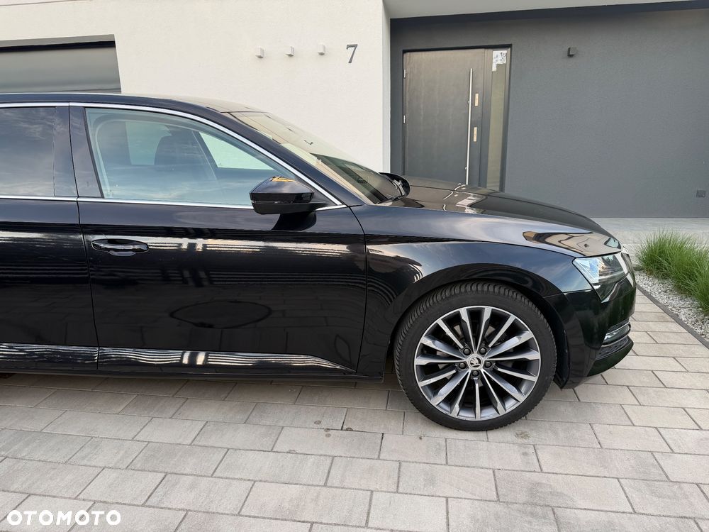 Skoda Superb 2.0 TDI SCR Style DSG - 3