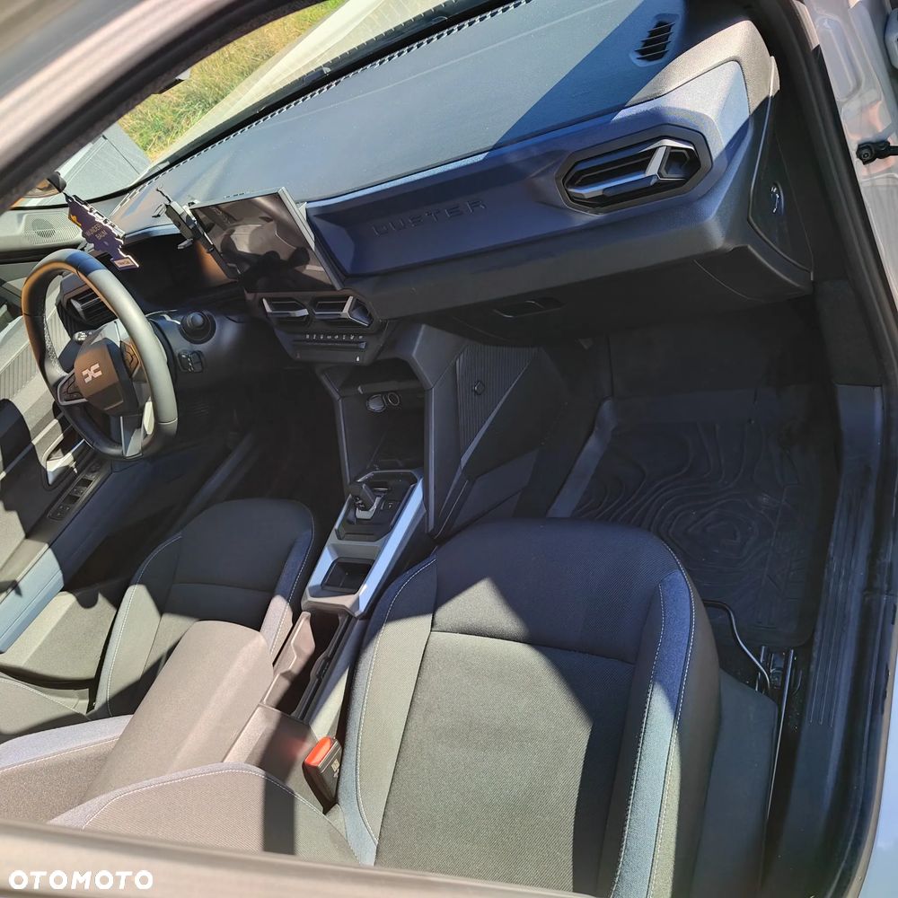 Dacia Duster 1.6 Full Hybrid 140 Journey MMT - 22