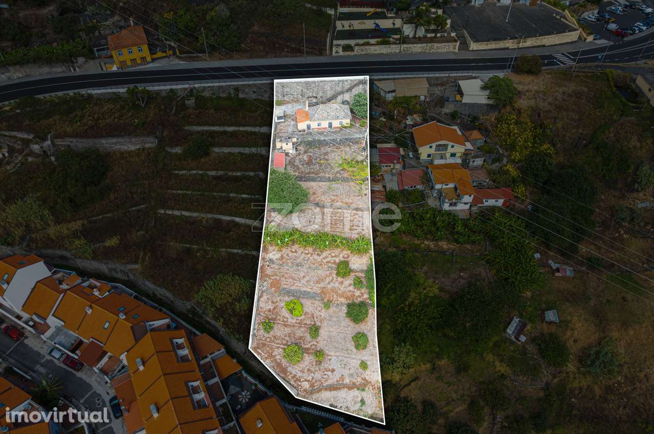 Moradia para Recuperar com 1.768 m² de Terreno – Assomada - Grande imagem: 3/18