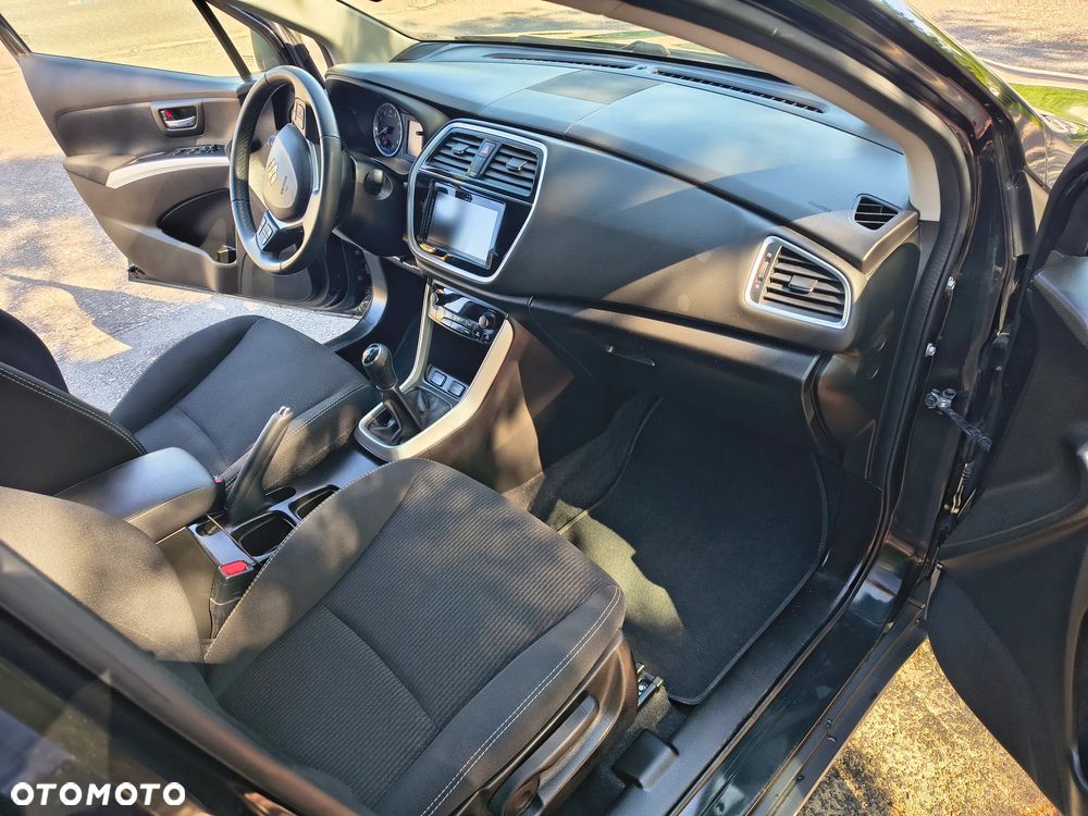 Suzuki SX4 S-Cross 1.0 T Comfort - 7